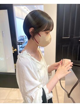 シータ(sheta) 【表参道sheta中澤】ペールベージュ クールショート丸みショート