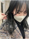 オリーブグレージュ