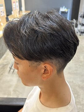ニアウ 伊勢崎連取店(Niau) メンズマッシュパーマツイストスパイラルパーマ波巻きパーマ