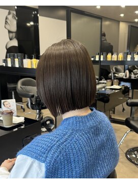 ハルキ ミナト ジャパン オオサカ(HARUKI MINATO japan OSAKA) ぱつっとボブ 20代30代40代ヘア 小顔 大阪ボブ 梅田