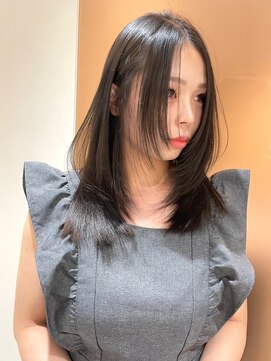 サイン 渋谷(SIGN) ザクザクレイヤーカット巻き方簡単ミディアムロング韓国渋谷