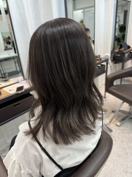 クレット(CLETO) グレージュカラー