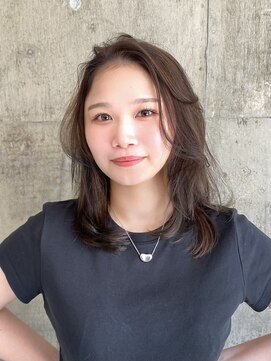 ハーフアンドハーフ(HALF and HALF) レイヤーカット/オリーブグレージュ