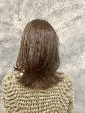 ヘアーエバリーズ(hair Everies) オリーブベージュ×くびれミディアム20代30代大分