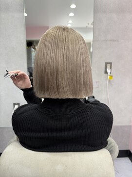 ジーナ 名駅(XENA.) kai 切りっぱなしボブ/ミニボブ/ラインボブ/レイヤーボブ