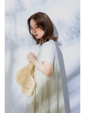 アンジュール 鹿児島中央店(UNJOUR.) 外ハネ×柔らかベージュ