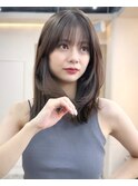 髪の毛が柔らかく見えるマロベージュ