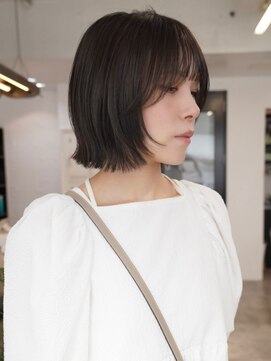 アイドットプラスフェリシア 表参道(i.+FERiCIA.) 10代 /20代 /30代/ニュアンスカラー/似合わせカット/顔周り