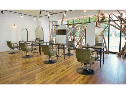 ラグヘアーワークス(LAG HAIR WORKS)の写真