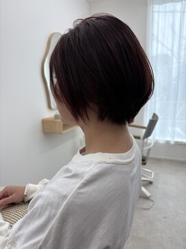 ロリ(Loli) 前髪あり小顔くせ毛カバーピンクカラー丸みショートボブヘア