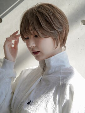 カライングドゥ(ing deux) 大人可愛い20代30代40代黒髪前下がりショートボブ丸みショート◎