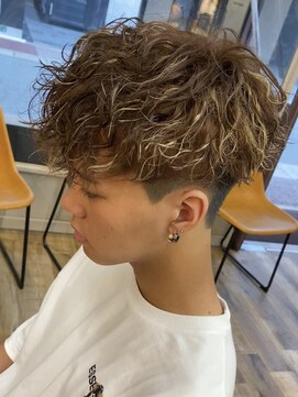 クロト 福岡本店(KUROT) スペインカール