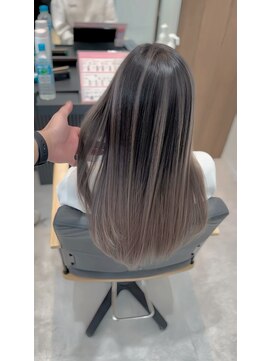 ヌル いわき(neul) neul/いわき/ダブルカラー/バレイヤージュ/ハイトーン/エクステ