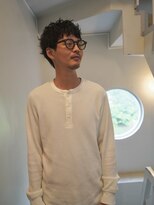 スーク(souq.) シャドウパーマ