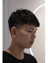 キングスマントーキョー カットクラブ 中野(KINGSMAN TOKYO CUTCLUB)&nbsp;ニュアンスパーマ/ツイストスパイラル/フェード[中野/MEN'S]