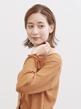 ウティ(outil) ミディアム_ワンレングス_ボブ