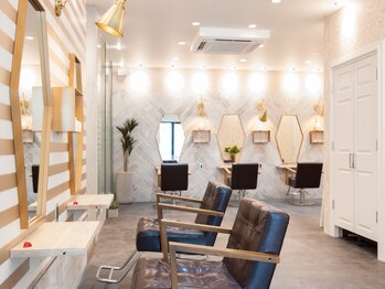 AUBE HAIR snow　円山公園店 【オーブ ヘアー スノウ】