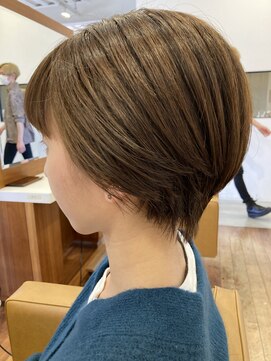 シーツー 三吉店(C2) ナチュラルでシンプルなショートボブ