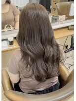 ネオリーブアイム 横浜西口店(Neolive aim)&nbsp;透明感抜群オリーブベージュ　艶髪ロング【横浜】