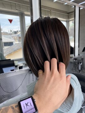 イキ 表参道(iki omotesando) モード/無造作ウェーブ/大人ガーリー[表参道駅]