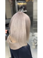 シャイル(CHAiL)&nbsp;ホワイトベージュカラー