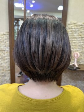 アルティスタ ショートボブ