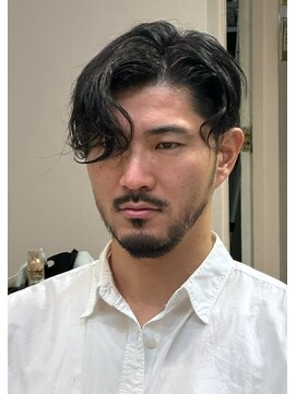 パウダー(powder) メンズカット パーマ センターパート バーバー ツーブロック