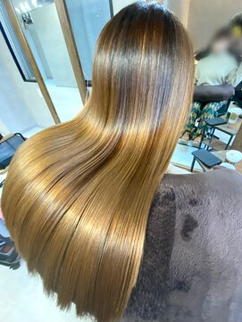 スリー(THREE) 髪質改善トリートメント 縮毛矯正 髪質改善ストレート 茶屋町