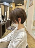 大人可愛い20代30代40代50代黒髪前下がりショートボブ/鹿児島