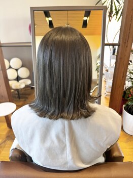 カミイロ バイアモール(by Amor)の写真/栄養たっぷりのシアバターやヒマワリオイルなどのオーガニックオイル配合でツヤツヤな仕上がりに◇