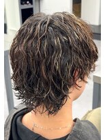 ノイセル 心斎橋(Noisyle)&nbsp;サーフカール×センターパート×海外ヘア×ハイライト