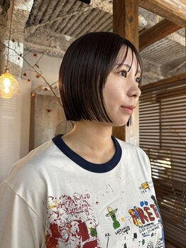 ニーム(nimes)の写真/まっすぐすぎない、柔らかストレート。クセ、広がりなどのお悩み解消で扱いやすいサラサラ髪へ。