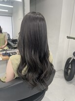 バルベストーキョー(BARBES TOKYO)&nbsp;透明感たっぷり、アッシュグレージュカラー【清板】