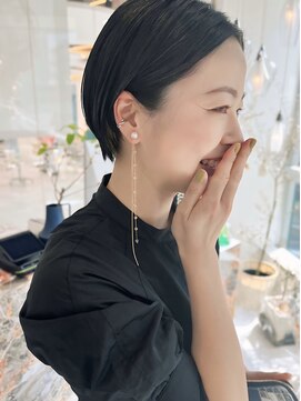 モナバイルーブル(MONA by Louvre) 【MONA】名古屋駅/耳かけショート/似合わせカット