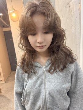 ムード(mood) ミルクティーベージュ/ダブルカラー/ブリーチなしダブルカラー