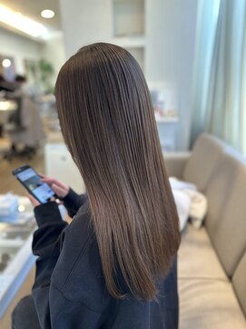 ラフィ(Laffy) 【Laffy】髪質改善トリートメントで艶ウルストレート