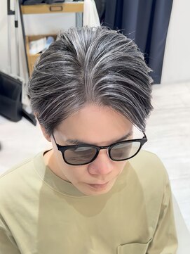 バース 梅田中崎町店(BIRTH) 50代40代白髪ぼかしシルバーメッシュバレイヤージュ