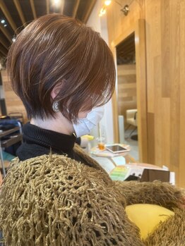 キレイコムデュース(Deuce)の写真/骨格や髪質などをしっかり見極め、再現性を重視した似合わせカットで伸びてもキレイなシルエットを実現！