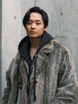 ブークル(boucle) 前下がりセンターパート 長めセンターパート