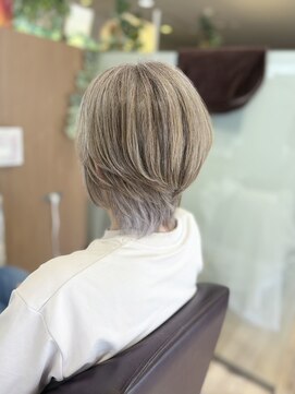 エル バイ ファースト(L by first) 【L by first】白髪をデザインハイトーンに 30代/40代/50代/60代