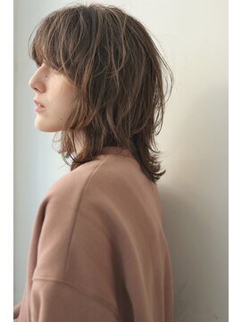 ソイ 下北沢(soi) グレーベージュのミディアムレイヤー【soi下北沢】