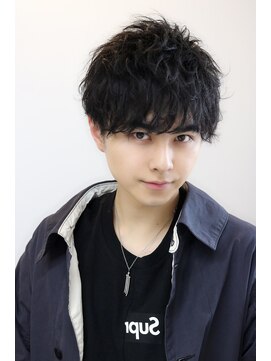 ネイビー(NAVY) 黒髪ショートレイヤー パーママッシュ ソフトツイスト