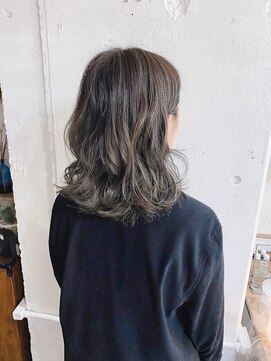 リッカ(RICCA) 【RICCAaya】グラデーションハイトーンカラー×ロブ