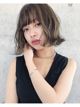 サイン 表参道(SIGN) ボブとハイライト