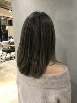 エイト 上野店(EIGHT ueno) 【EIGHT ueno】山田_イルミナカラー(フォレスト)