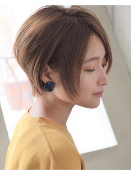 スナッグルサロン(SNUGGLE SALON) 頭の形を綺麗に見せる＊前下がりショートボブ