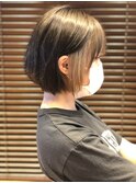ボブ×イヤリングカラー
