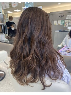 ル サロン リーカ 高見ノ里駅前本店(Le’Salon RYiCA) とろみハイライト
