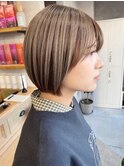 【デザインカラー】ホワイトベージュアンブレラカラー　ミニボブ