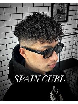 トップバイスリーナイン(TOP by THREE NINE) スペインカール